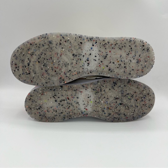 NWB Air Jordan 1 Mid GS Pastel Vivid Green Grind Sneakers - Picture 6 of 9